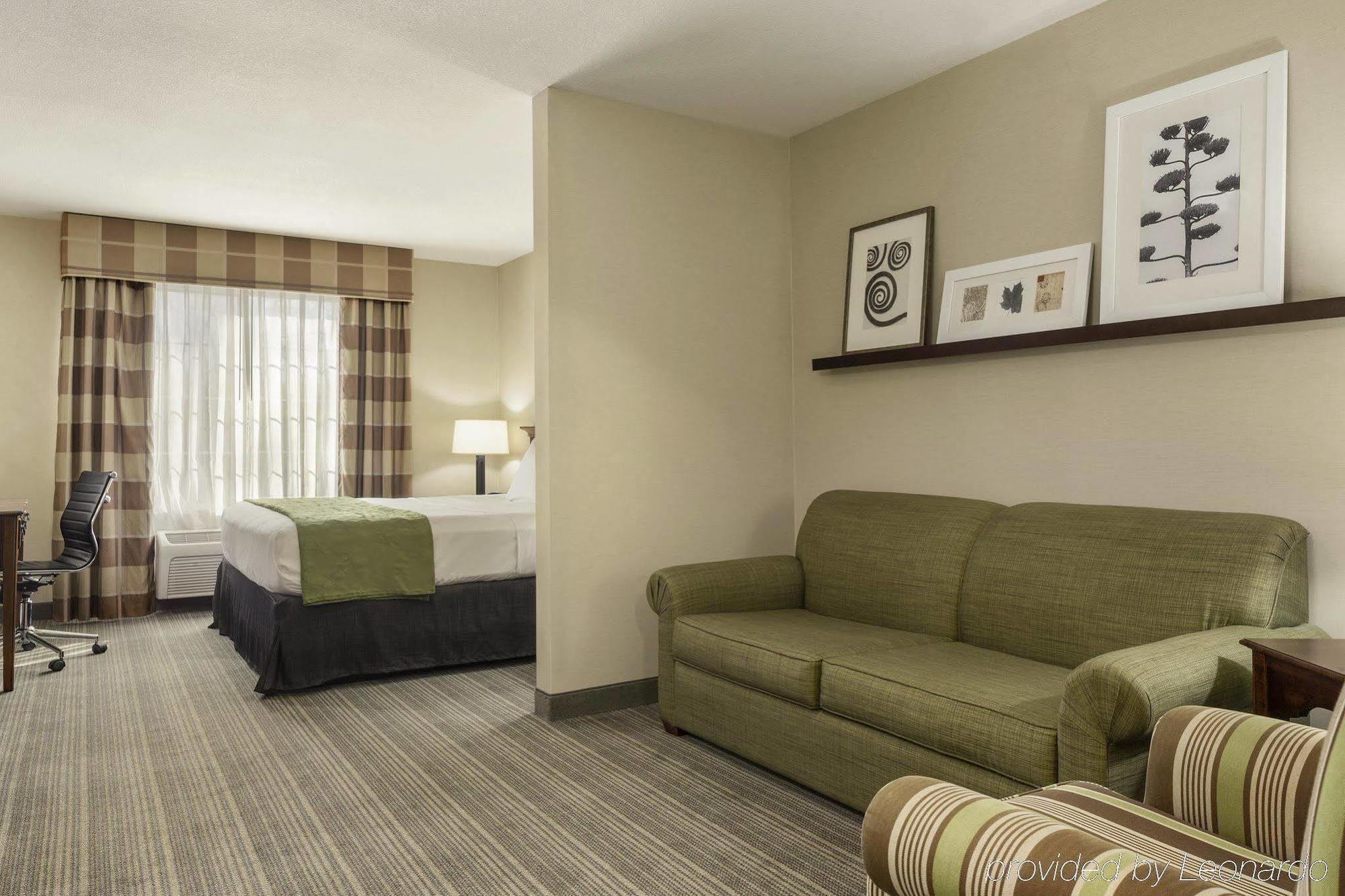 Hotel Country & By Radisson, Lima, Oh Lima