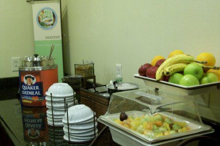 Country & By Radisson, Lima, Oh 3*